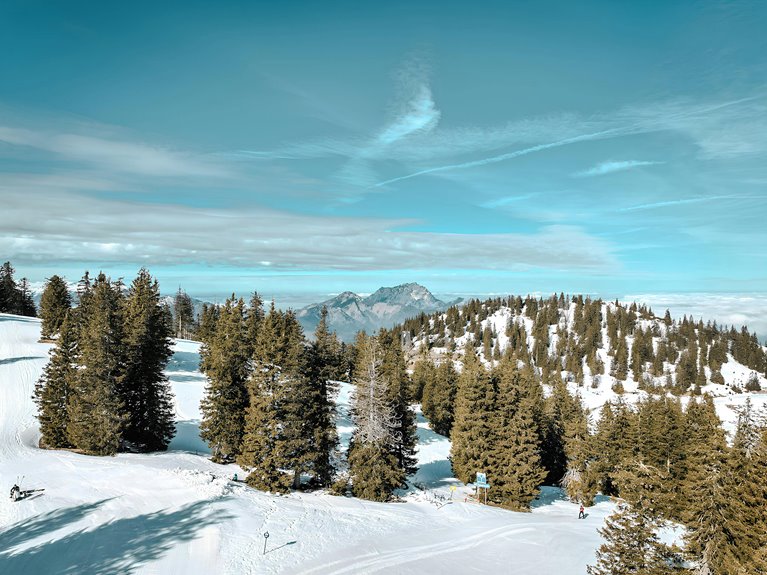 best ski trip packing tips